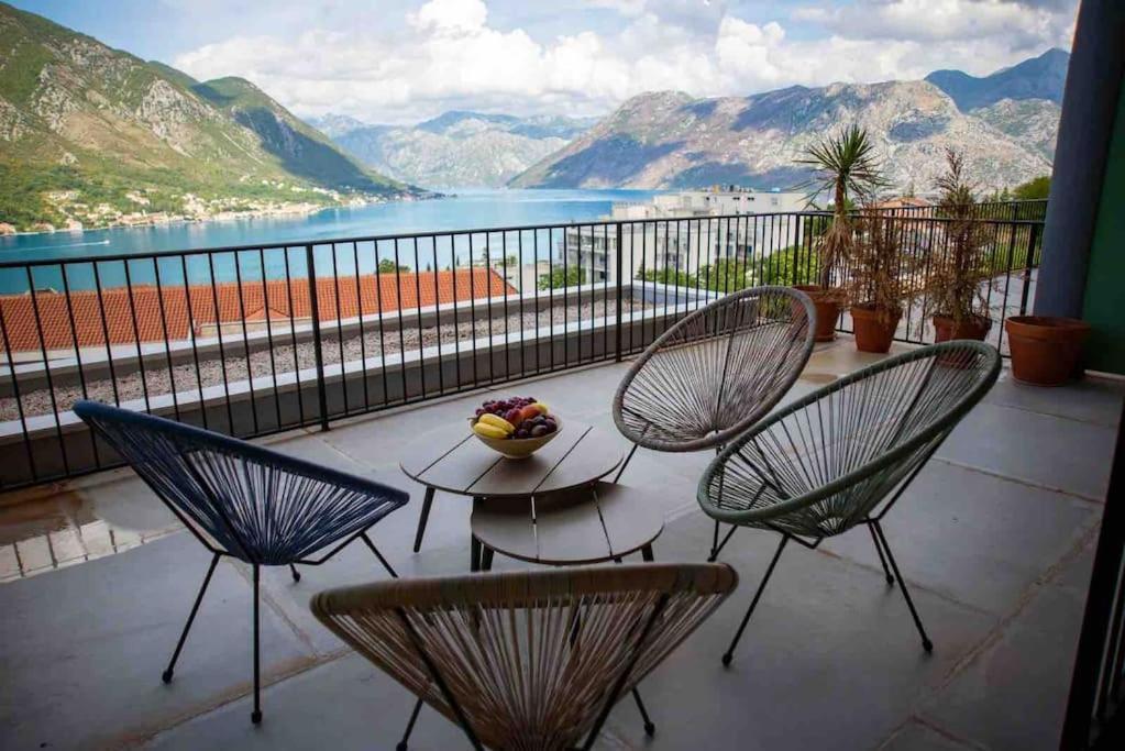 Design Flat With Impressive Boka Bay View Apartment Kotor